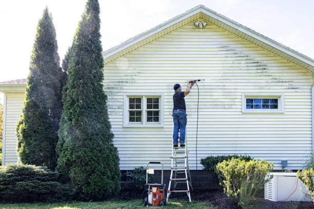 Best Fence Cleaning  in Gardnertown, NY